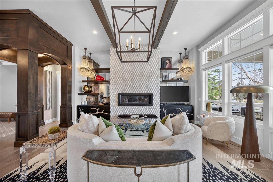 754 S Lone Hollow Way, Eagle, Idaho 83616, 4 Bedrooms, 2.5 Bathrooms, Residential For Sale, Price $1,699,900,MLS 98977900