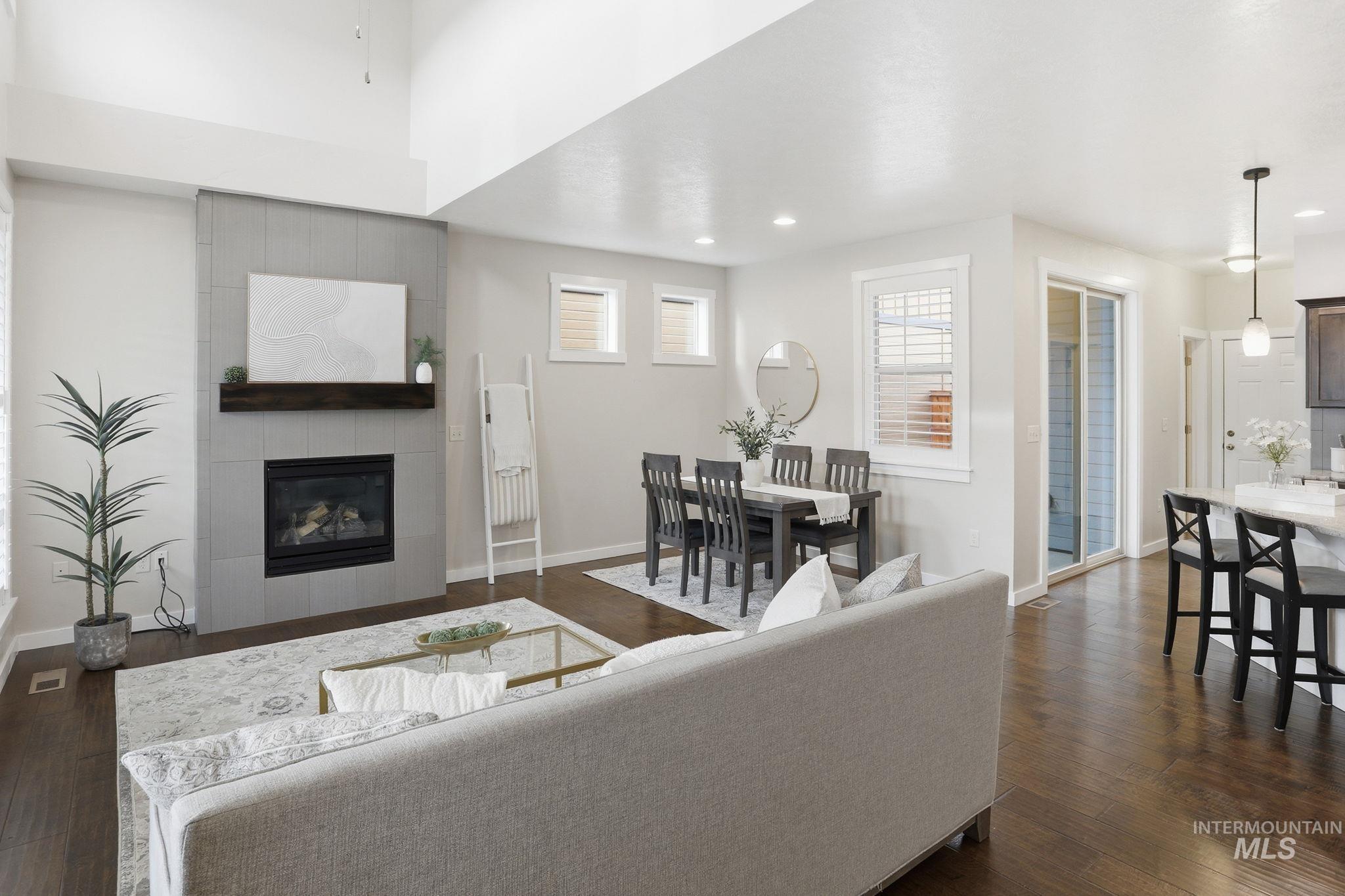 4361 S Epsilon Ave, Boise, Idaho 83716-5646, 3 Bedrooms, 2.5 Bathrooms, Residential For Sale, Price $570,000,MLS 98977901