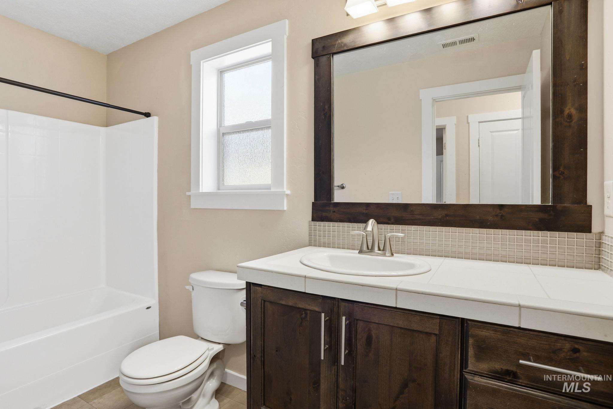 4361 S Epsilon Ave, Boise, Idaho 83716-5646, 3 Bedrooms, 2.5 Bathrooms, Residential For Sale, Price $570,000,MLS 98977901