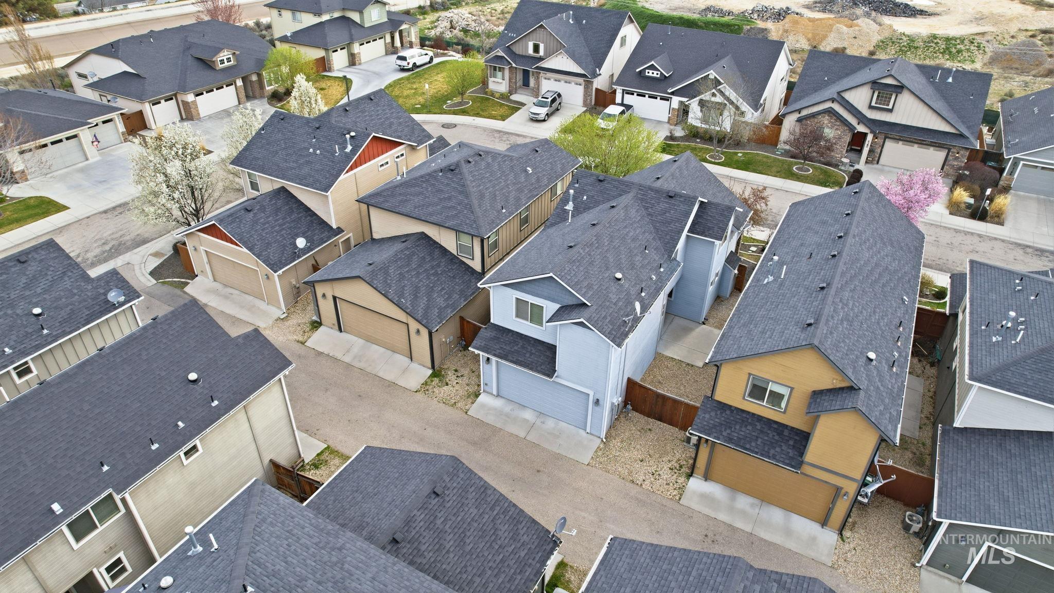 4361 S Epsilon Ave, Boise, Idaho 83716-5646, 3 Bedrooms, 2.5 Bathrooms, Residential For Sale, Price $570,000,MLS 98977901