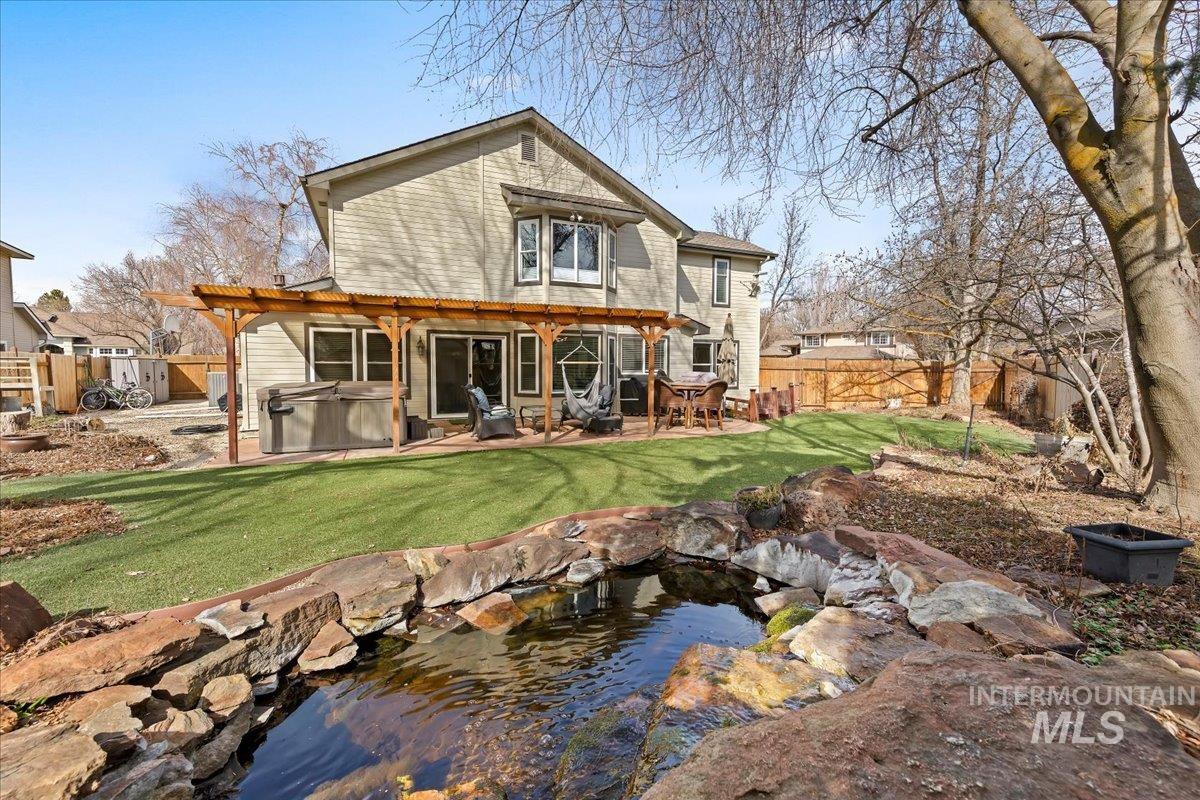 8007 W Scardale Ct, Boise, Idaho 83704, 5 Bedrooms, 4 Bathrooms, Residential For Sale, Price $799,000,MLS 98977902
