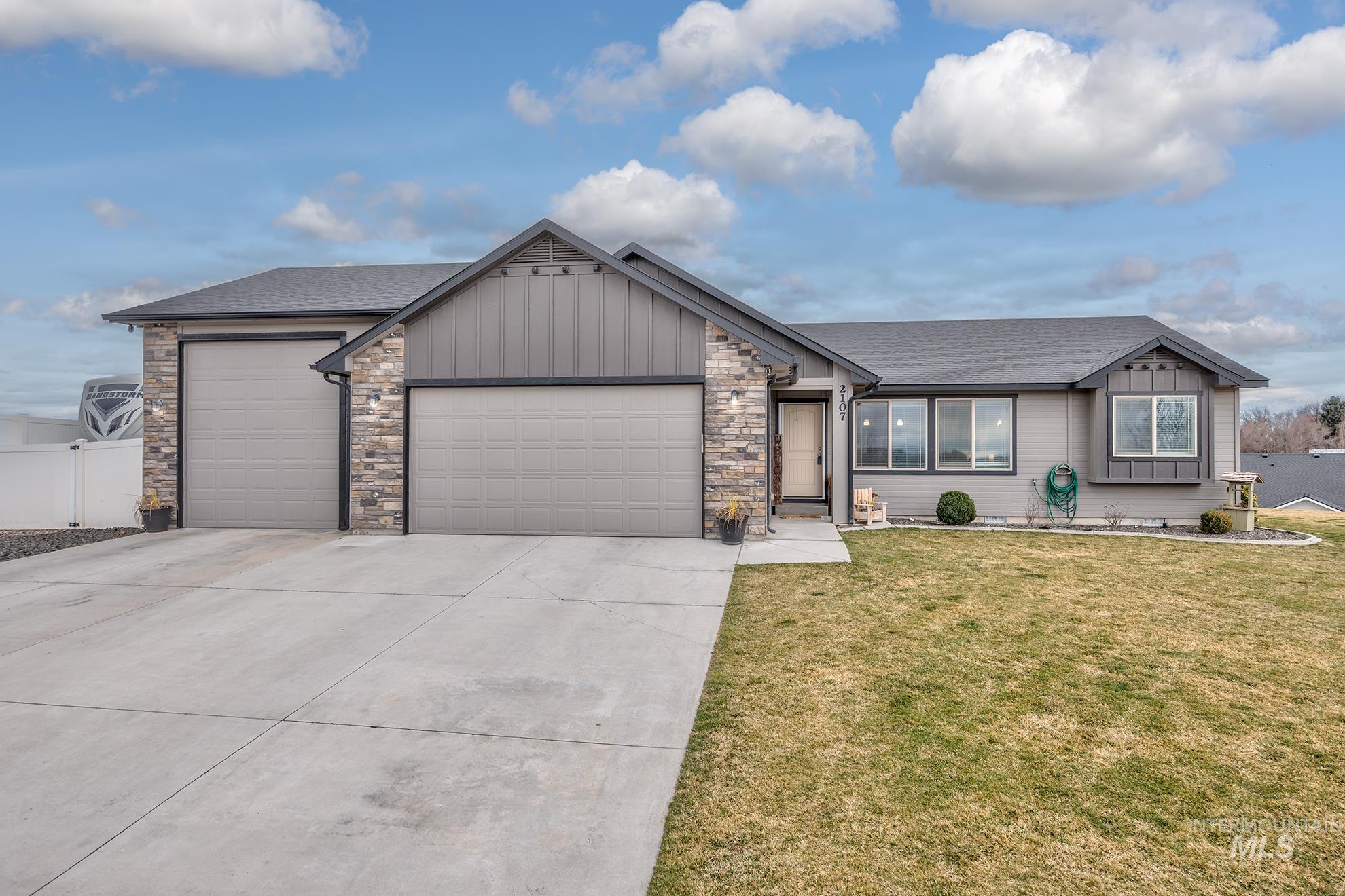 2107 Lisa Court, Payette, Idaho 83661, 4 Bedrooms, 2 Bathrooms, Residential For Sale, Price $449,900,MLS 98977903