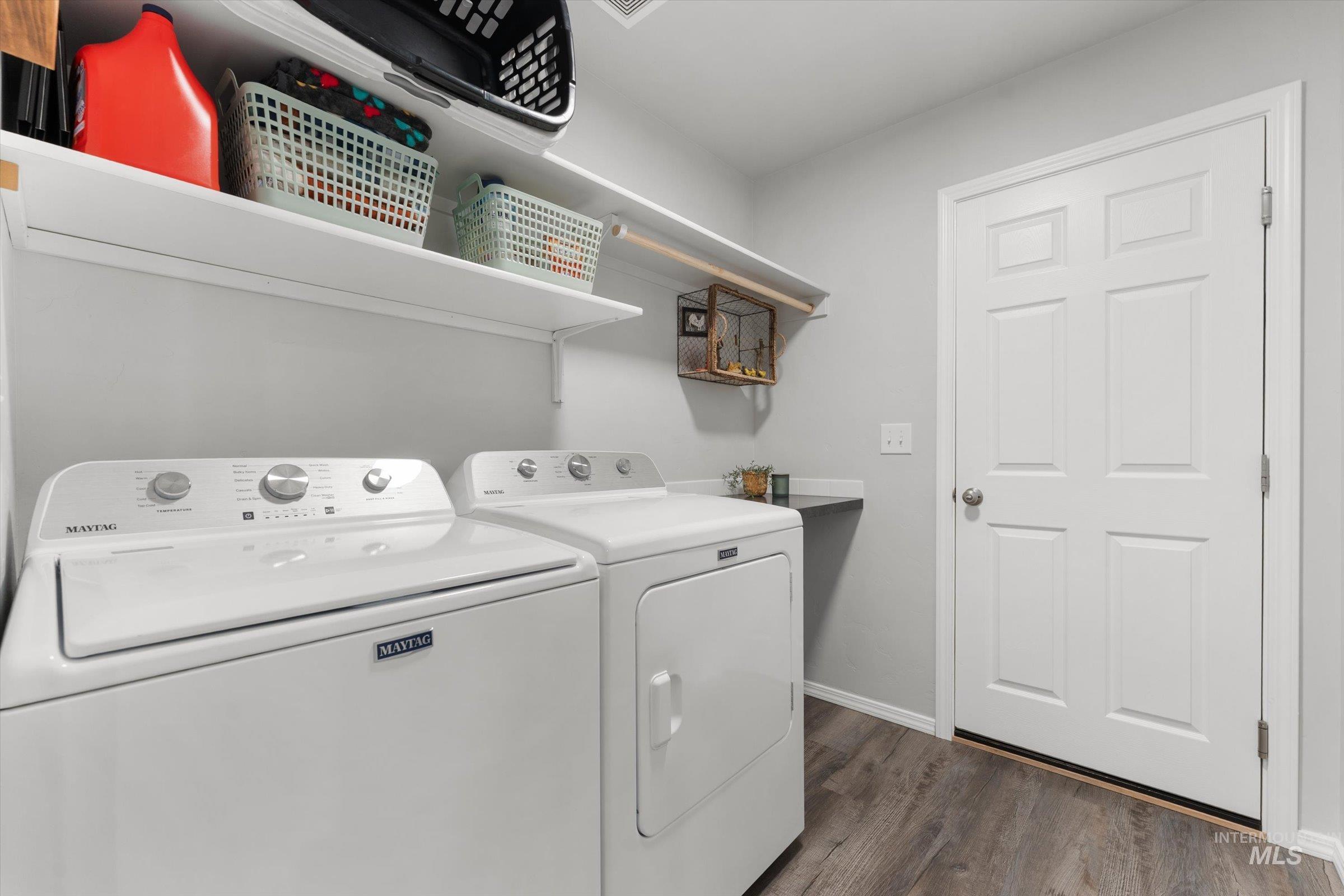 12798 Devonshire St, Caldwell, Idaho 83607, 4 Bedrooms, 2 Bathrooms, Residential For Sale, Price $412,000,MLS 98977904