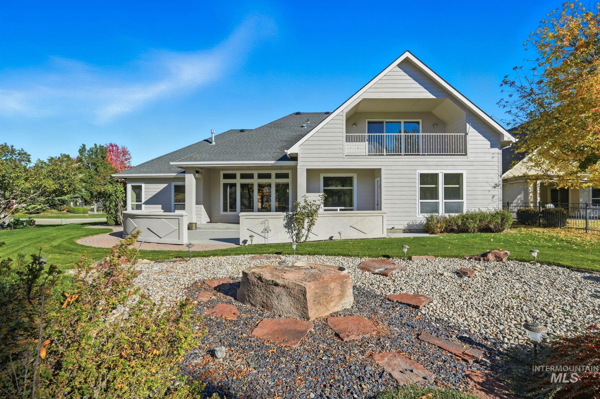 1007 W Oakhampton Drive, Eagle, Idaho 83616-6783, 5 Bedrooms, 3 Bathrooms, Residential For Sale, Price $1,182,000,MLS 98977905