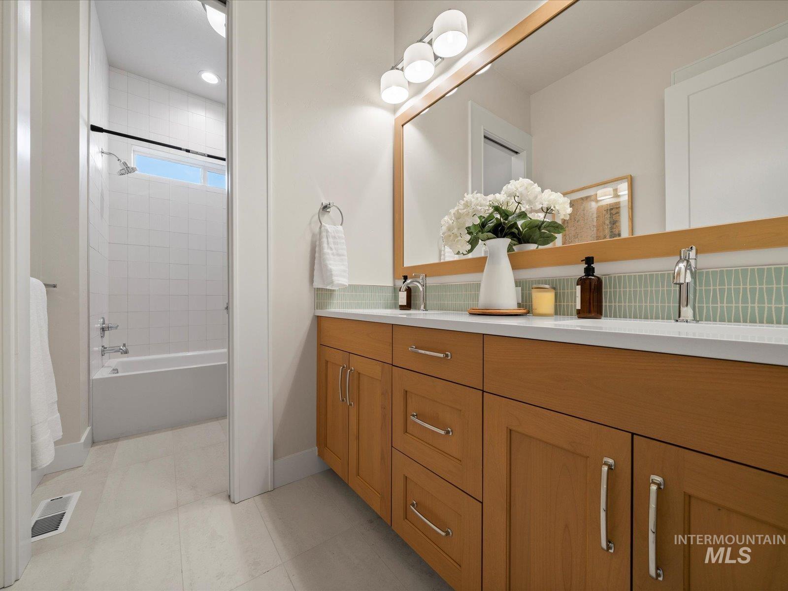 5053 W Braveheart St, Eagle, Idaho 83616, 3 Bedrooms, 2 Bathrooms, Residential For Sale, Price $1,345,900,MLS 98977906