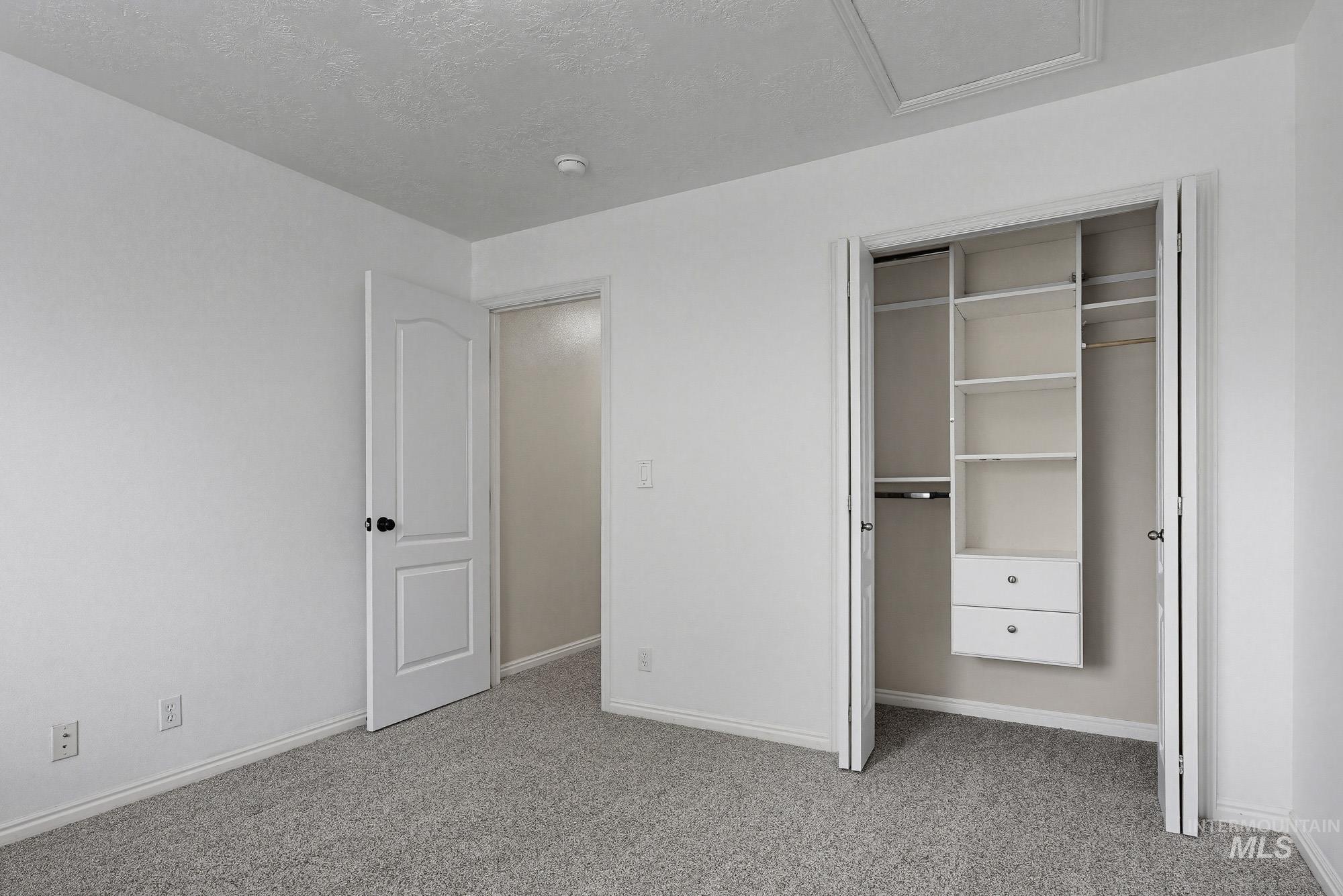 1030 S Library Ave, Kuna, Idaho 83634, 4 Bedrooms, 2 Bathrooms, Residential For Sale, Price $450,000,MLS 98977909