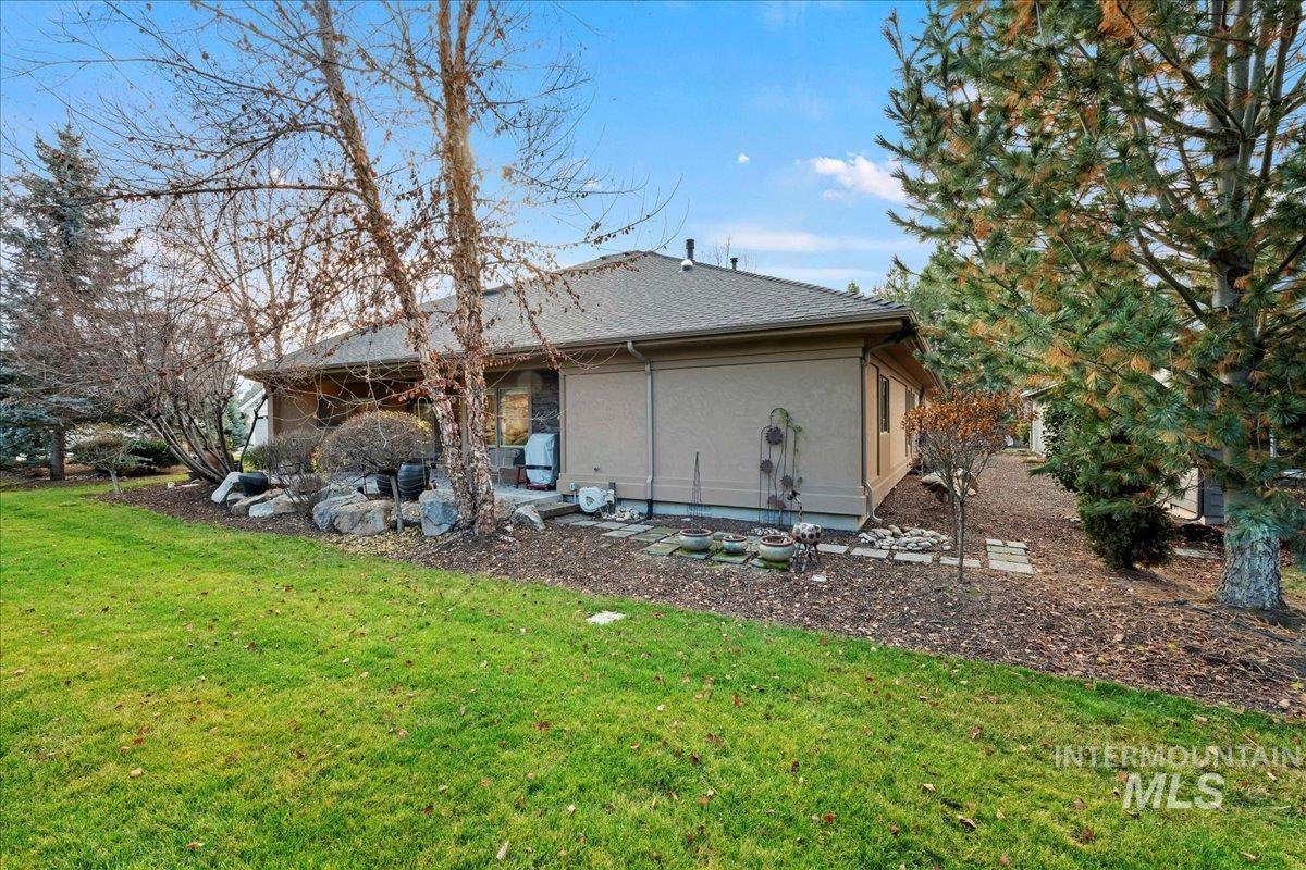 2586 S Creek Pointe Lane, Eagle, Idaho 83616, 3 Bedrooms, 3 Bathrooms, Residential For Sale, Price $849,900, 98977910