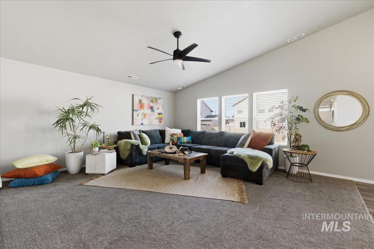 17627 N Helmer Ave, Nampa, Idaho 83687, 4 Bedrooms, 2 Bathrooms, Residential For Sale, Price $419,900,MLS 98977912