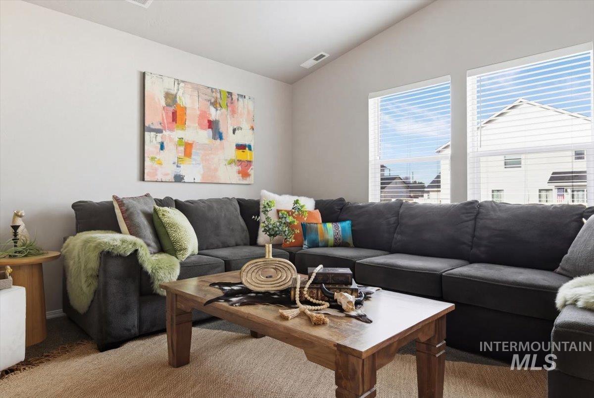 17627 N Helmer Ave, Nampa, Idaho 83687, 4 Bedrooms, 2 Bathrooms, Residential For Sale, Price $419,900,MLS 98977912