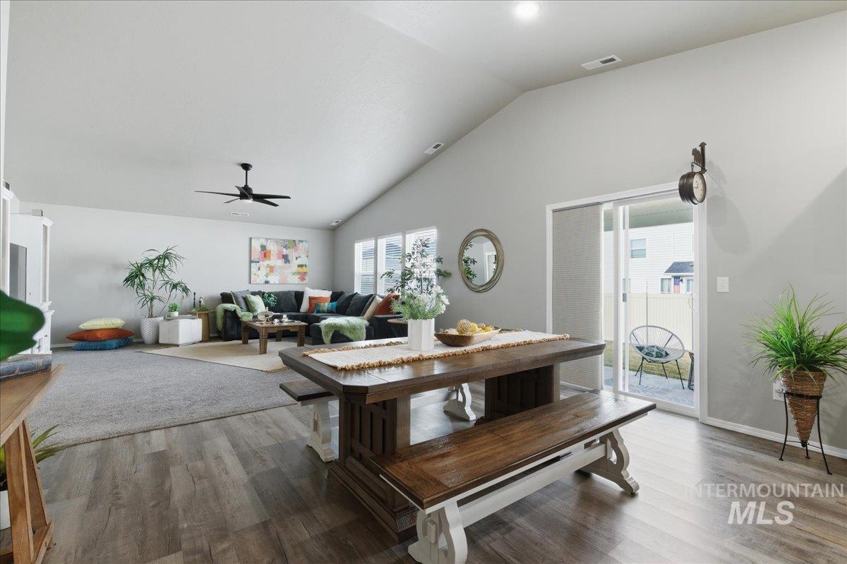 17627 N Helmer Ave, Nampa, Idaho 83687, 4 Bedrooms, 2 Bathrooms, Residential For Sale, Price $419,900,MLS 98977912