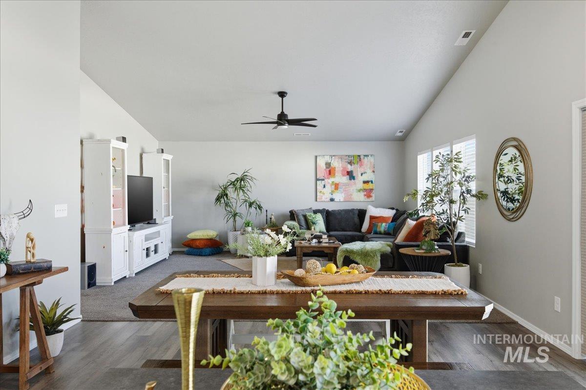 17627 N Helmer Ave, Nampa, Idaho 83687, 4 Bedrooms, 2 Bathrooms, Residential For Sale, Price $419,900,MLS 98977912