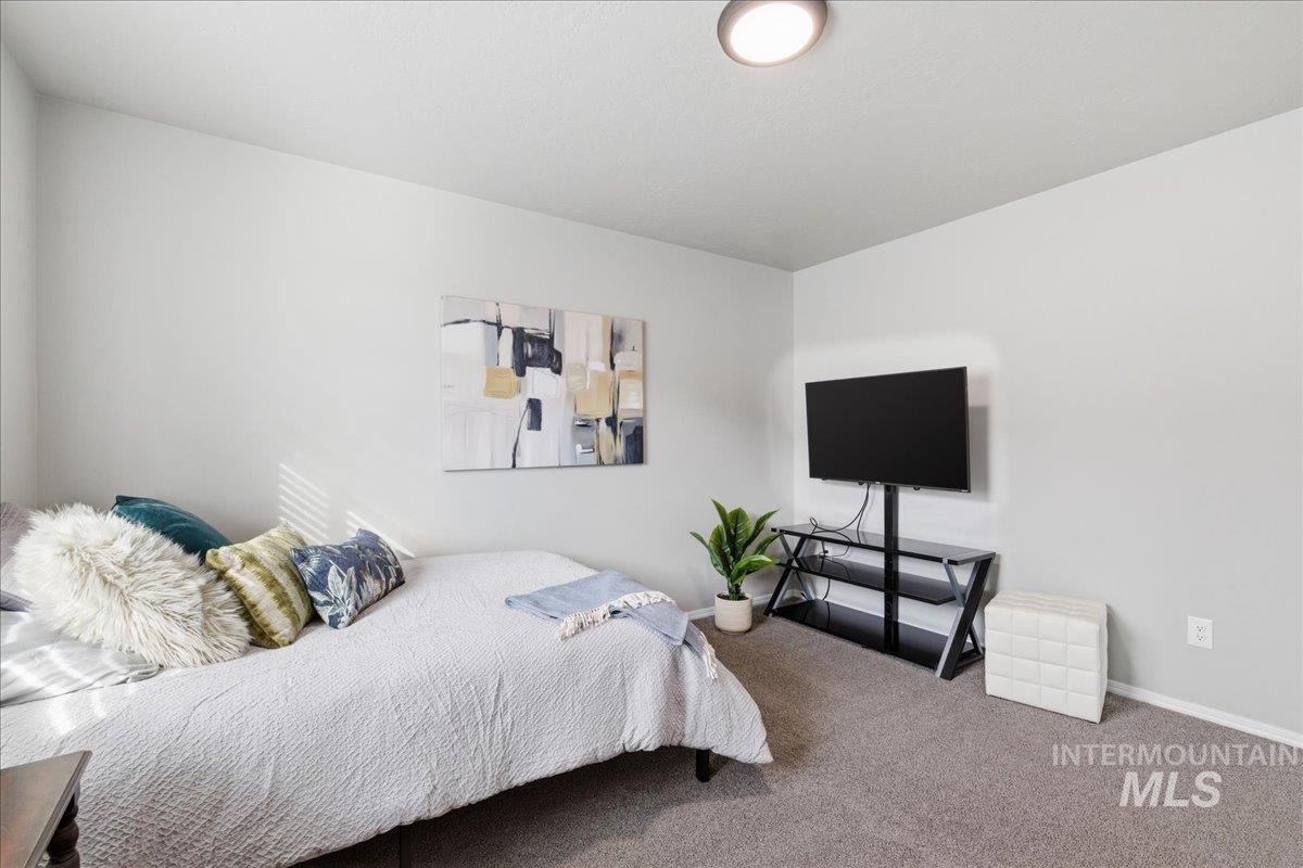 17627 N Helmer Ave, Nampa, Idaho 83687, 4 Bedrooms, 2 Bathrooms, Residential For Sale, Price $419,900,MLS 98977912