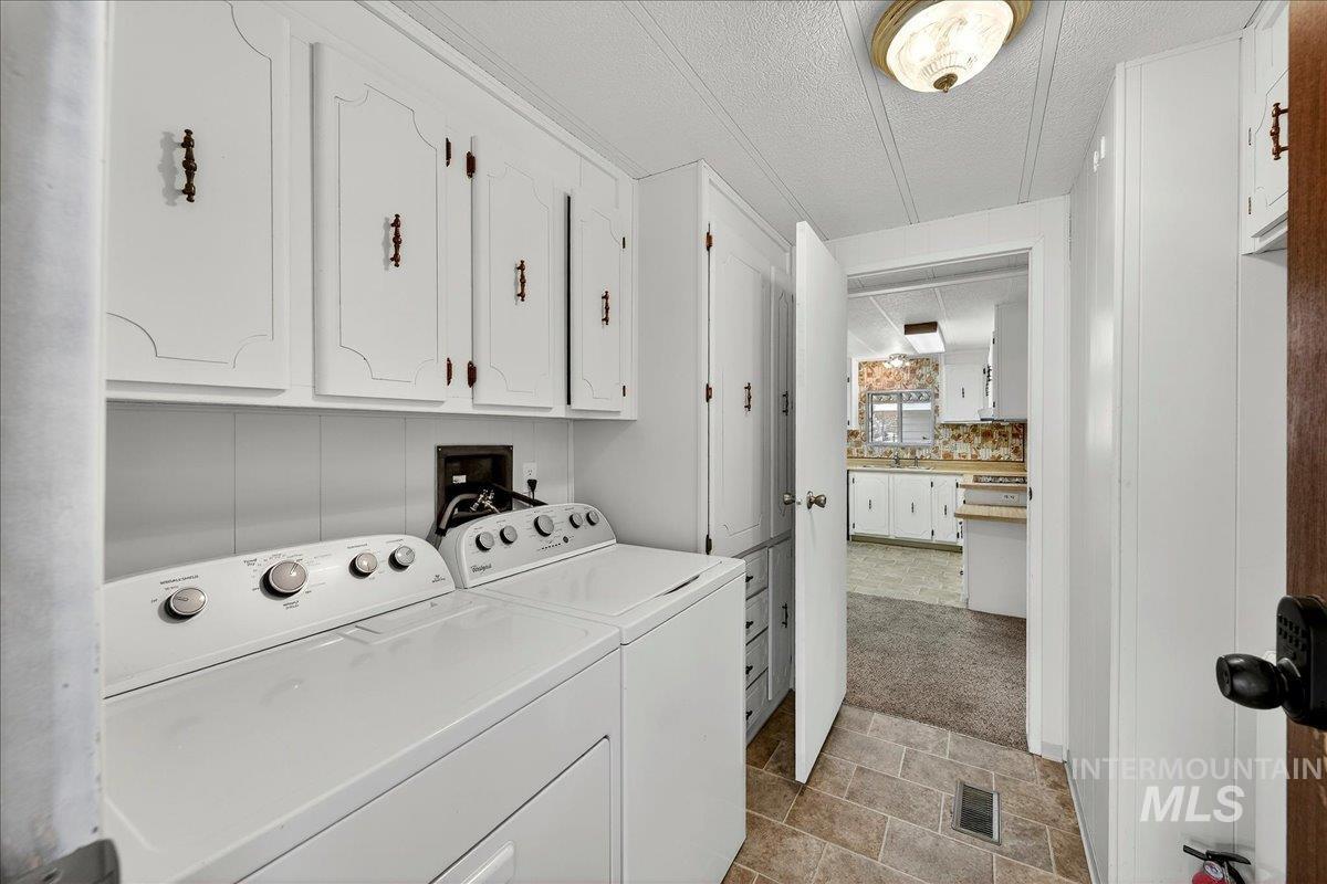 5384 N Glencrest Ln, Boise, Idaho 83714, 3 Bedrooms, 2 Bathrooms, Residential For Sale, Price $76,000, 98977915