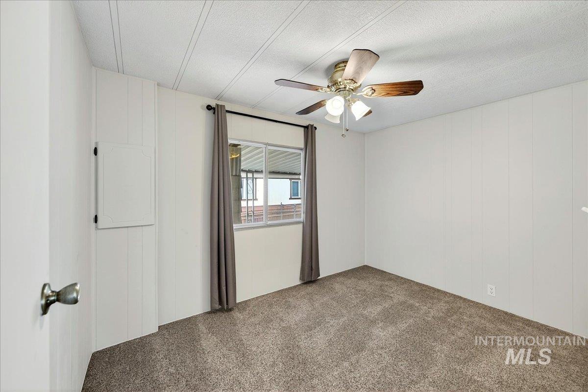 5384 N Glencrest Ln, Boise, Idaho 83714, 3 Bedrooms, 2 Bathrooms, Residential For Sale, Price $76,000, 98977915