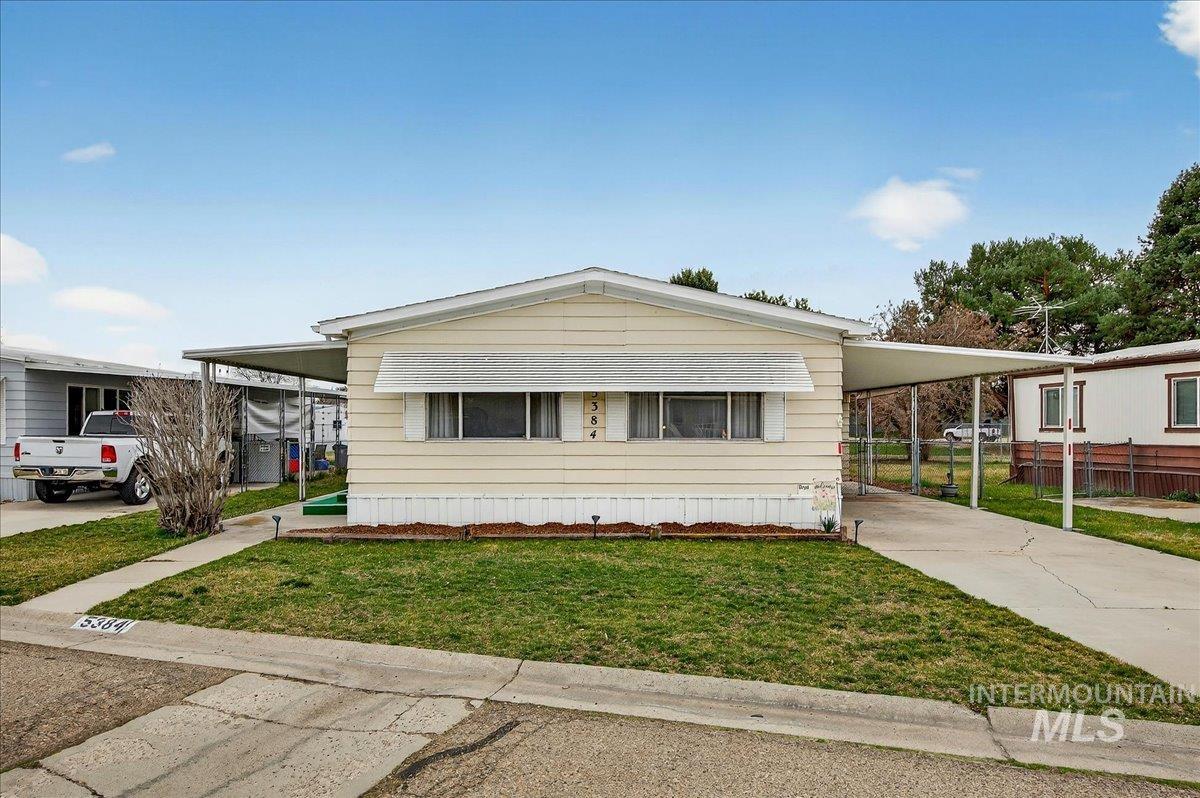 5384 N Glencrest Ln, Boise, Idaho 83714-2326, 3 Bedrooms, 2 Bathrooms, Residential For Sale, Price $114,500,MLS 98977915