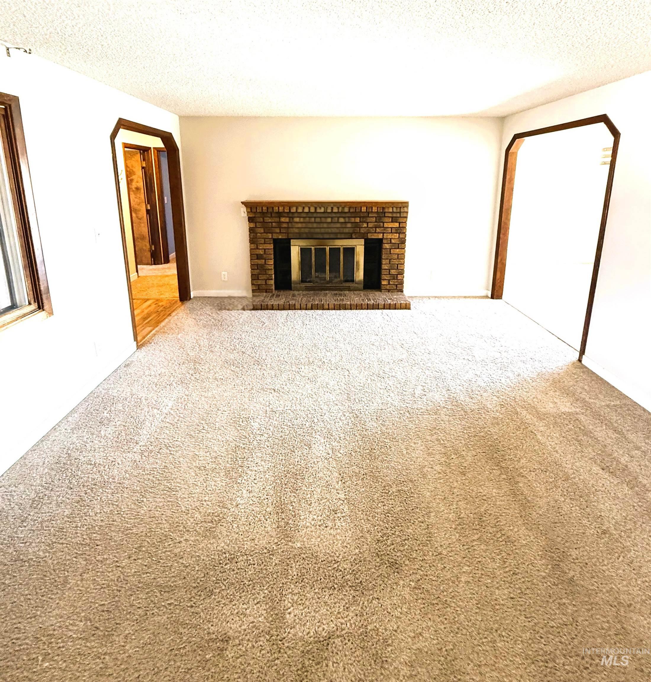 2644 W Rebecca, Meridian, Idaho 83646, 3 Bedrooms, 2 Bathrooms, Residential For Sale, Price $450,000,MLS 98977916