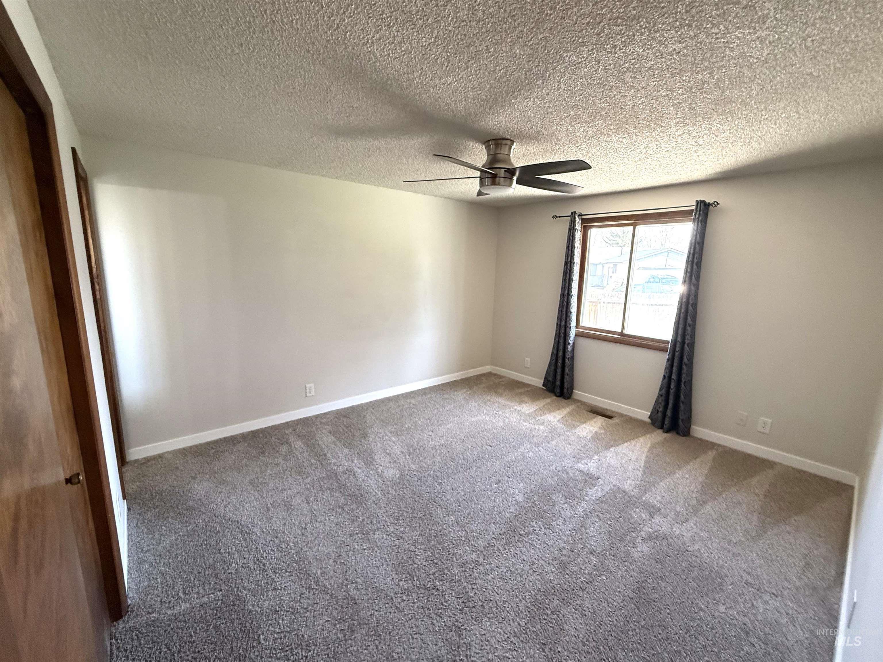 2644 W Rebecca, Meridian, Idaho 83646, 3 Bedrooms, 2 Bathrooms, Residential For Sale, Price $450,000,MLS 98977916