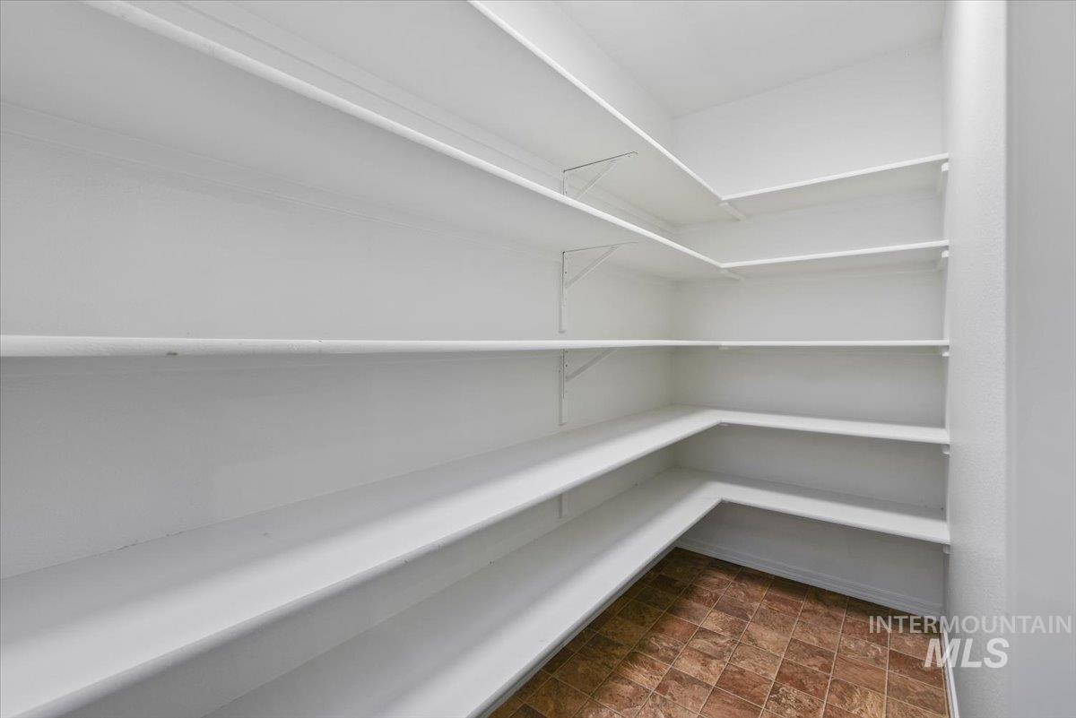 8196 W Grubstake St, Boise, Idaho 83709, 4 Bedrooms, 2.5 Bathrooms, Residential For Sale, Price $499,900,MLS 98977918