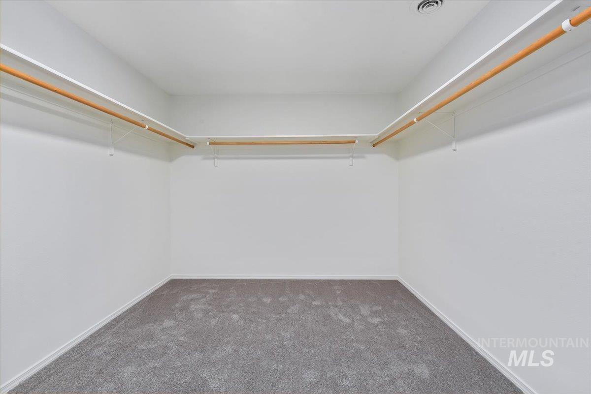 8196 W Grubstake St, Boise, Idaho 83709, 4 Bedrooms, 2.5 Bathrooms, Residential For Sale, Price $499,900,MLS 98977918