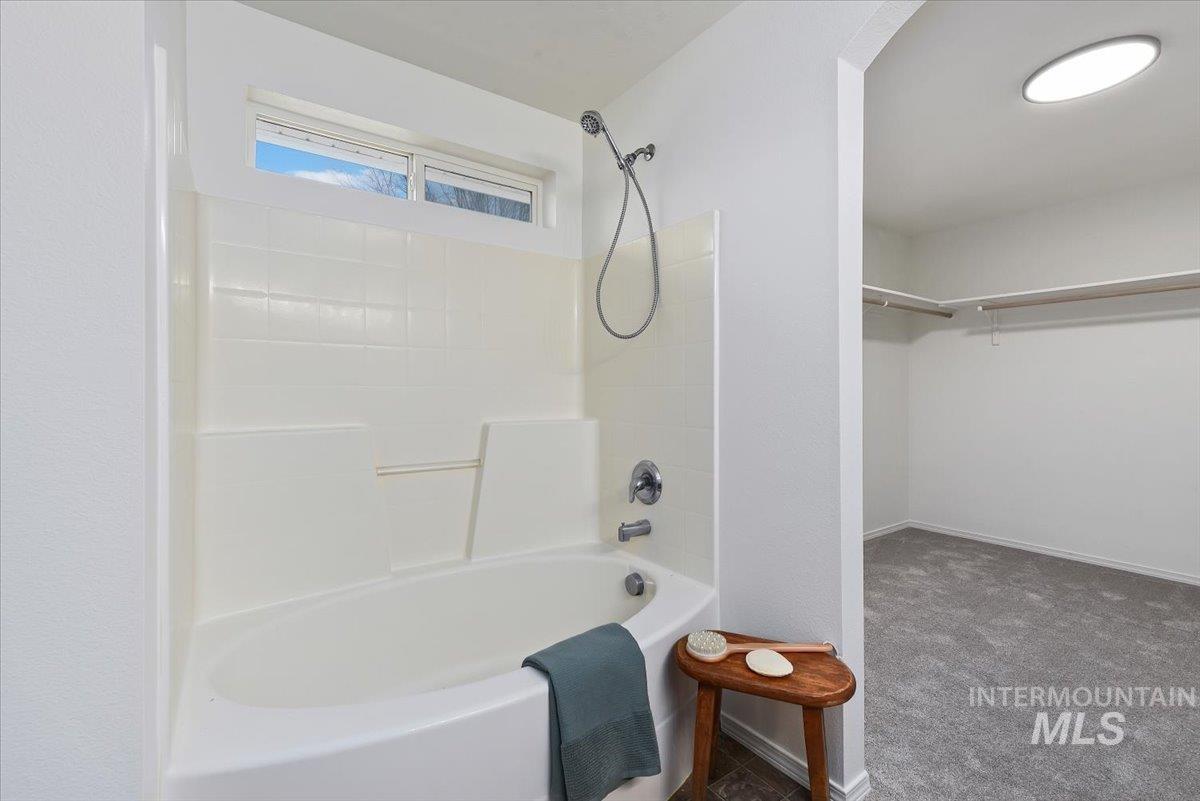 8196 W Grubstake St, Boise, Idaho 83709, 4 Bedrooms, 2.5 Bathrooms, Residential For Sale, Price $499,900,MLS 98977918