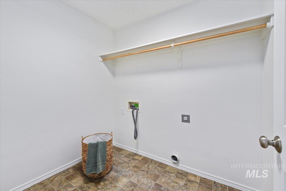 8196 W Grubstake St, Boise, Idaho 83709, 4 Bedrooms, 2.5 Bathrooms, Residential For Sale, Price $499,900,MLS 98977918