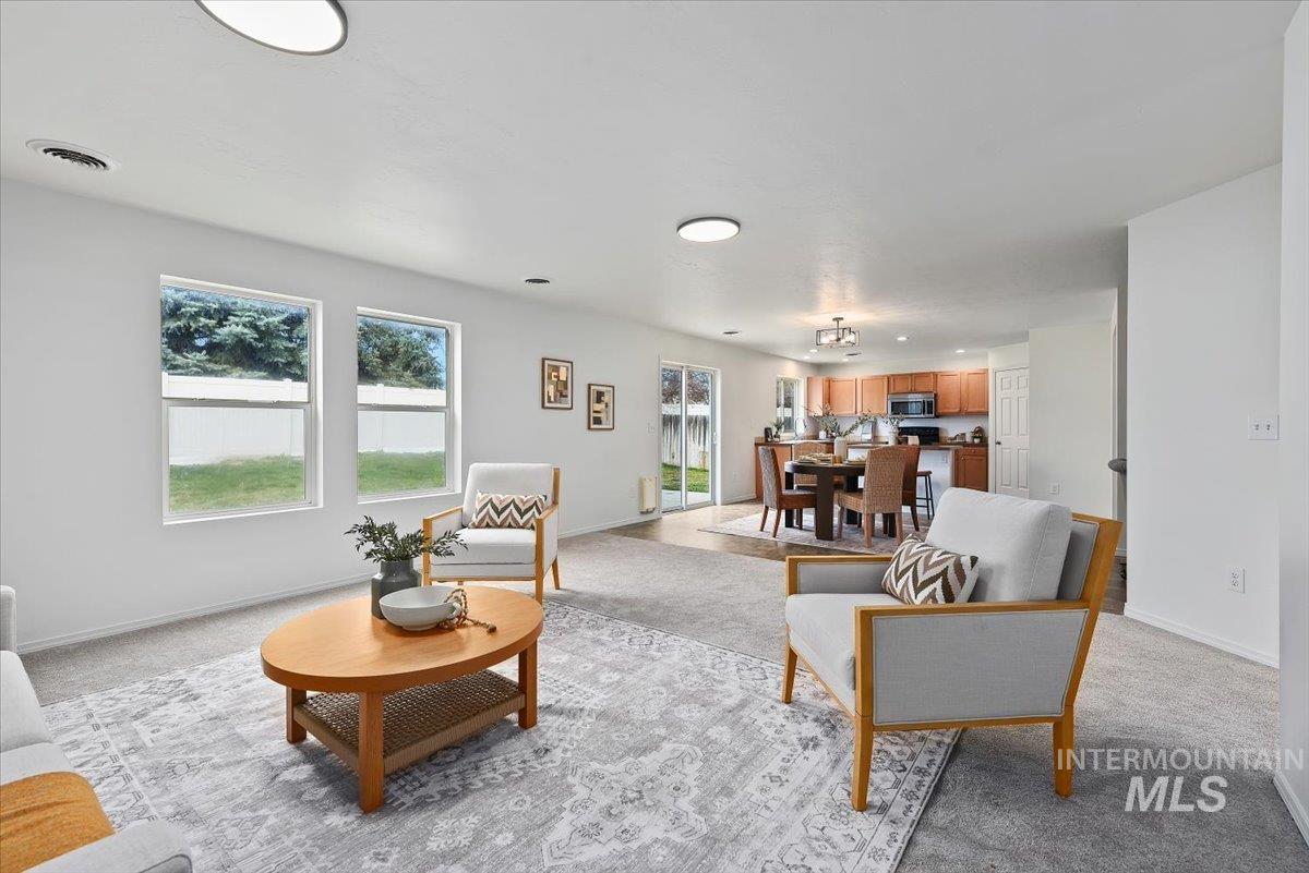 8196 W Grubstake St, Boise, Idaho 83709, 4 Bedrooms, 2.5 Bathrooms, Residential For Sale, Price $499,900,MLS 98977918