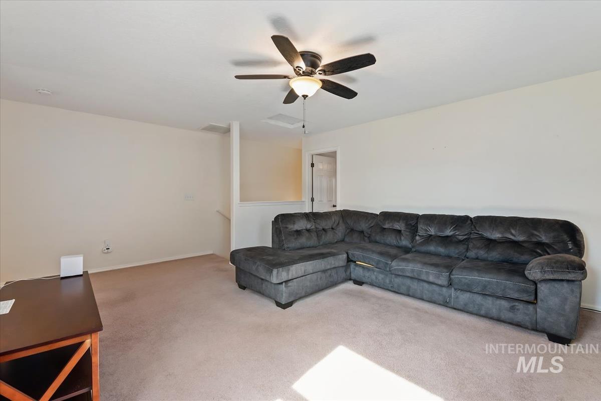 9690 W Weir Hollis Dr, Boise, Idaho 83709, 3 Bedrooms, 2.5 Bathrooms, Residential For Sale, Price $420,000,MLS 98977919