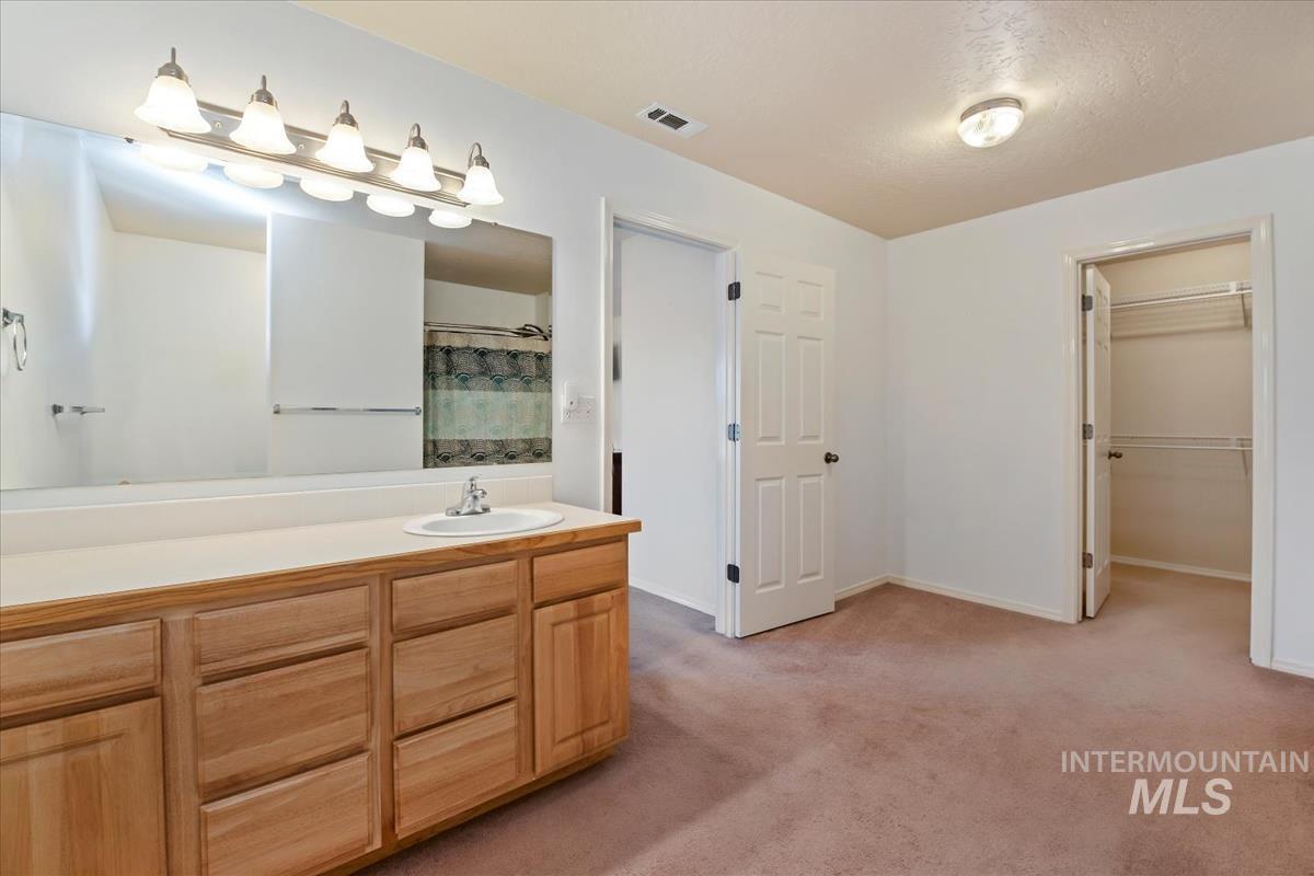 9690 W Weir Hollis Dr, Boise, Idaho 83709, 3 Bedrooms, 2.5 Bathrooms, Residential For Sale, Price $420,000,MLS 98977919