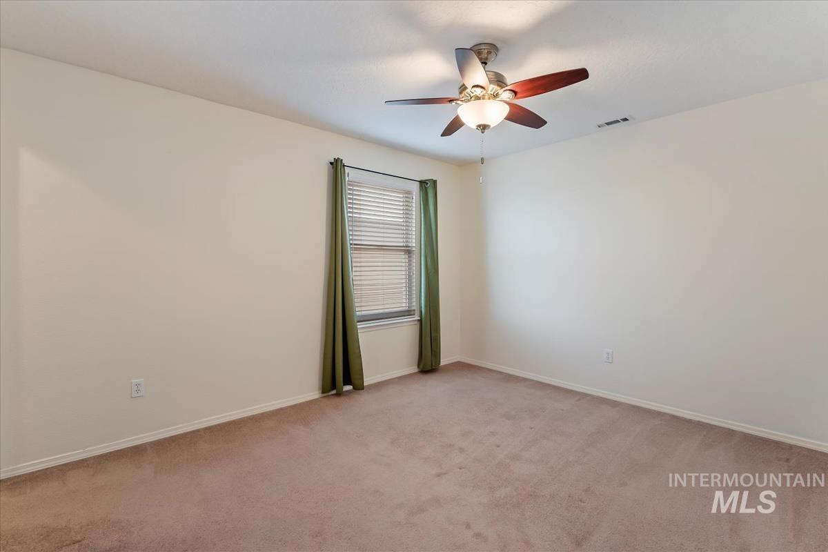 9690 W Weir Hollis Dr, Boise, Idaho 83709, 3 Bedrooms, 2.5 Bathrooms, Residential For Sale, Price $420,000,MLS 98977919