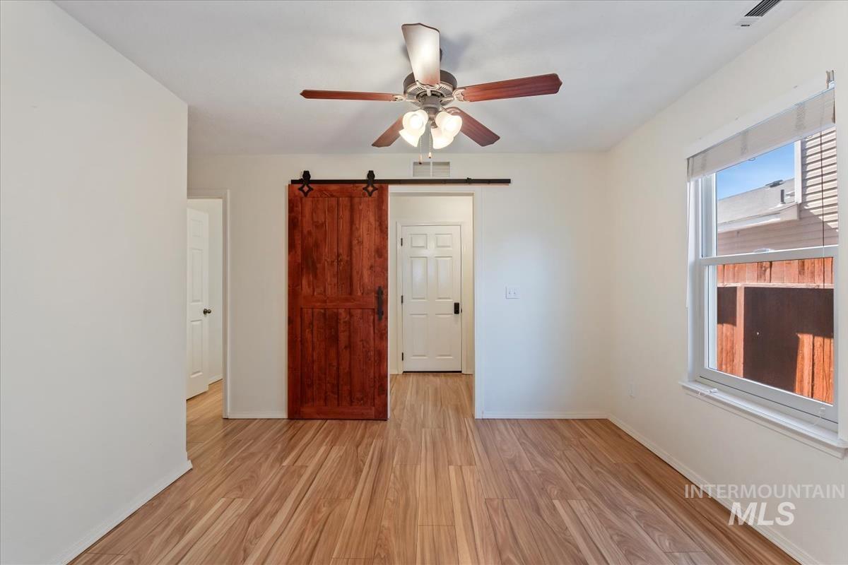 9690 W Weir Hollis Dr, Boise, Idaho 83709, 3 Bedrooms, 2.5 Bathrooms, Residential For Sale, Price $420,000,MLS 98977919