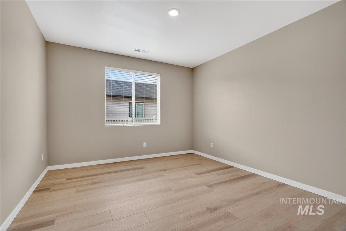 1395 Stirling Meadows St, Middleton, Idaho 83644, 5 Bedrooms, 4 Bathrooms, Residential For Sale, Price $649,990,MLS 98977920