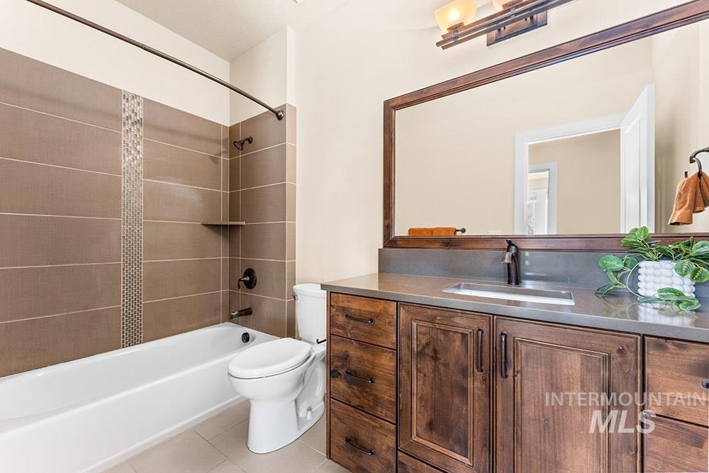 3488 W Sand Wedge St, Meridian, Idaho 83646, 3 Bedrooms, 2 Bathrooms, Residential For Sale, Price $799,900,MLS 98977921