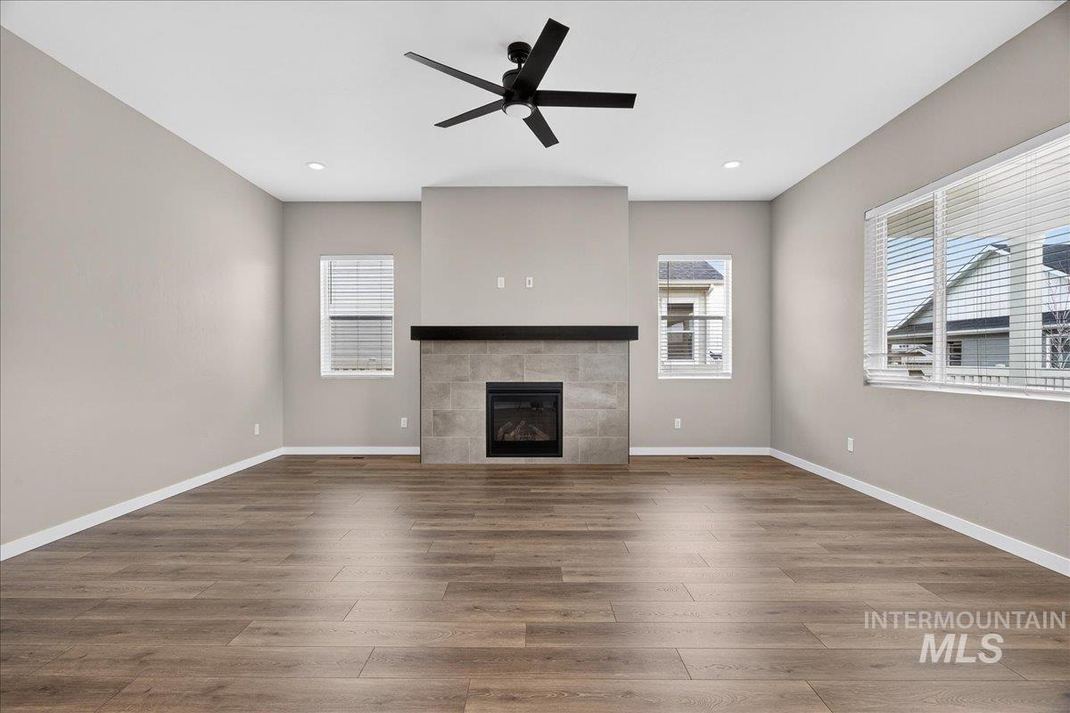 1363 Stirling Meadows, Middleton, Idaho 83644, 4 Bedrooms, 3.5 Bathrooms, Residential For Sale, Price $664,990,MLS 98977923