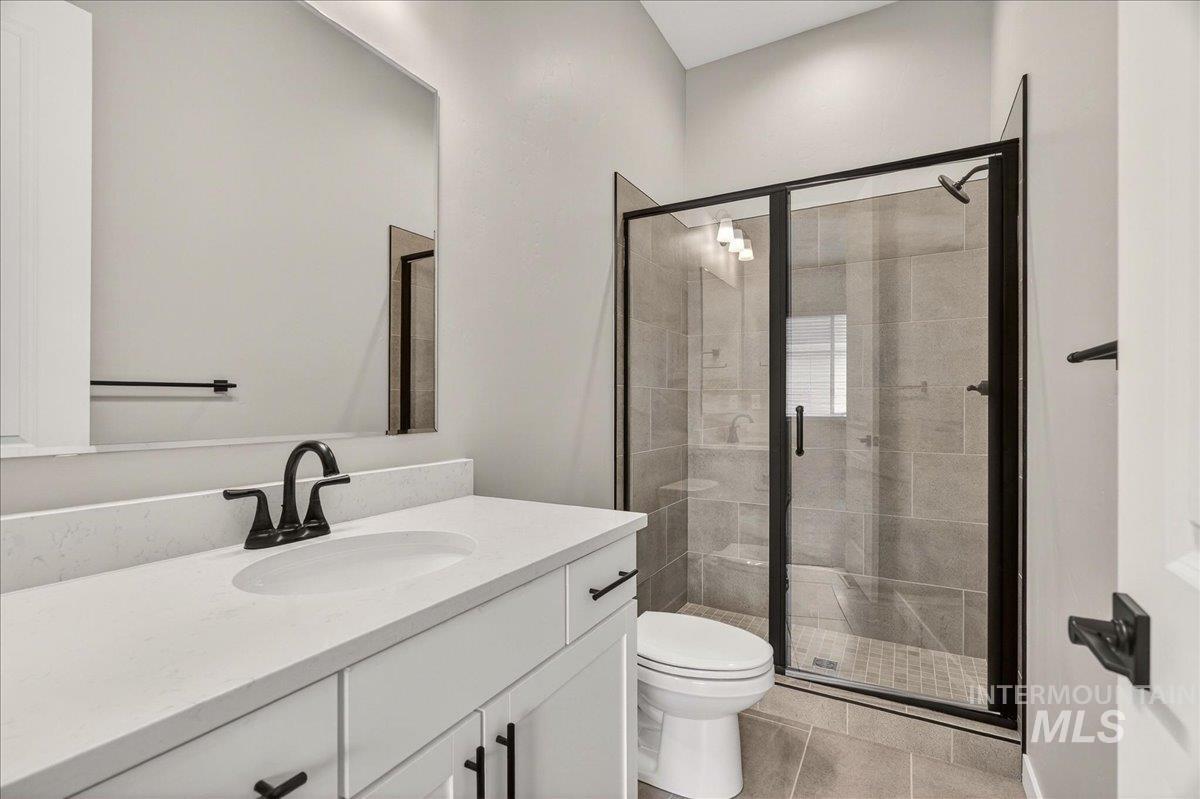 1363 Stirling Meadows, Middleton, Idaho 83644, 4 Bedrooms, 3.5 Bathrooms, Residential For Sale, Price $664,990,MLS 98977923