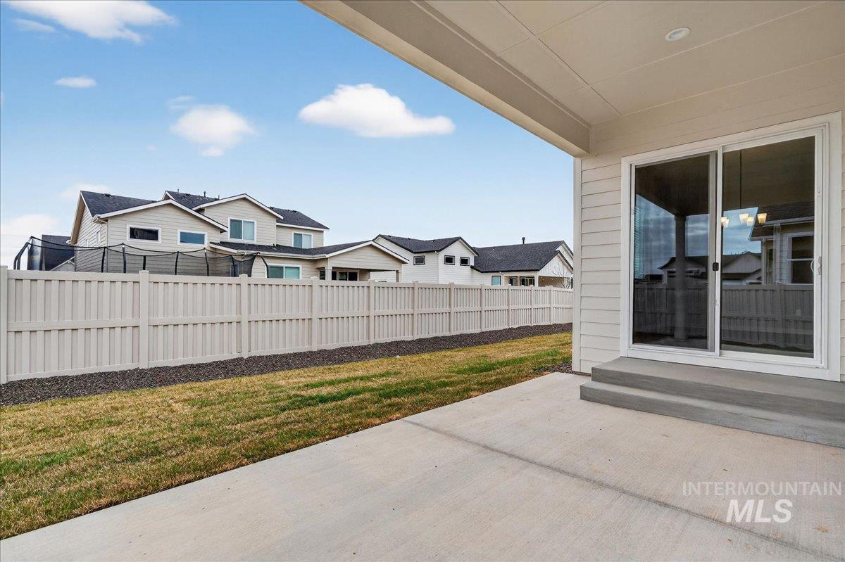 1363 Stirling Meadows, Middleton, Idaho 83644, 4 Bedrooms, 3.5 Bathrooms, Residential For Sale, Price $664,990,MLS 98977923