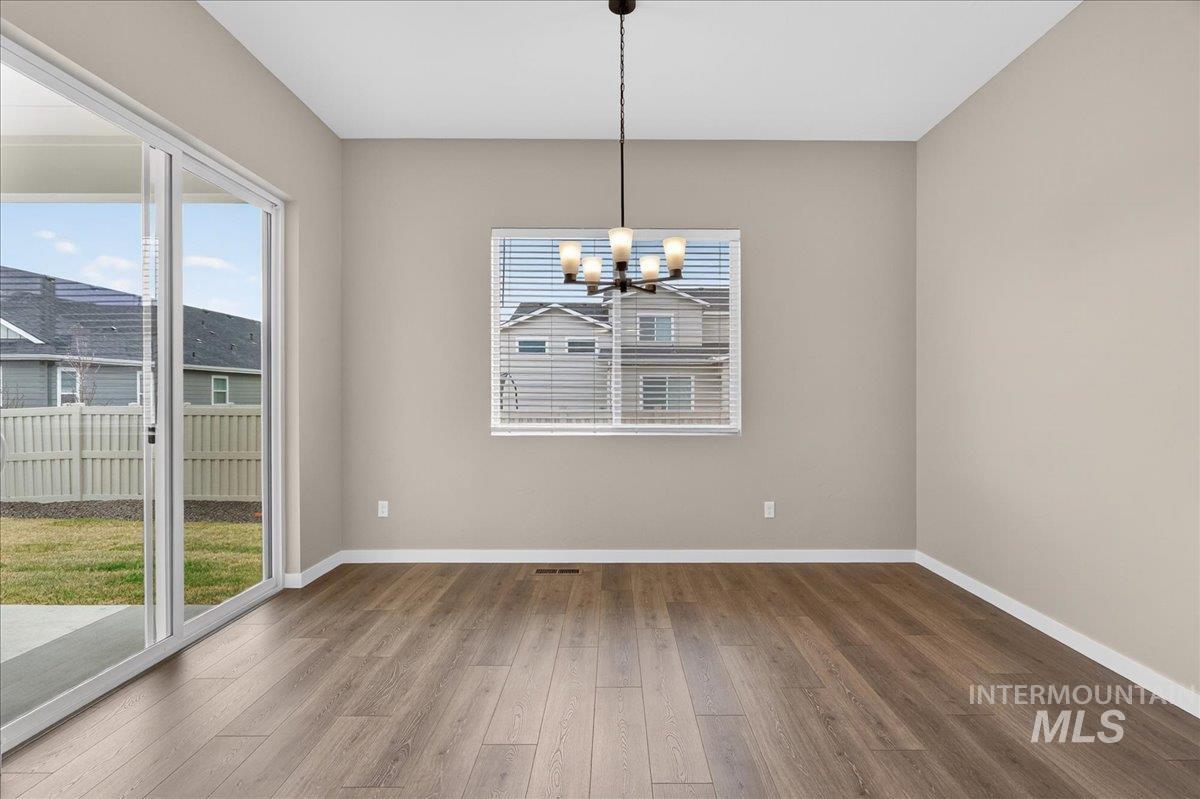 1363 Stirling Meadows, Middleton, Idaho 83644, 4 Bedrooms, 3.5 Bathrooms, Residential For Sale, Price $664,990,MLS 98977923