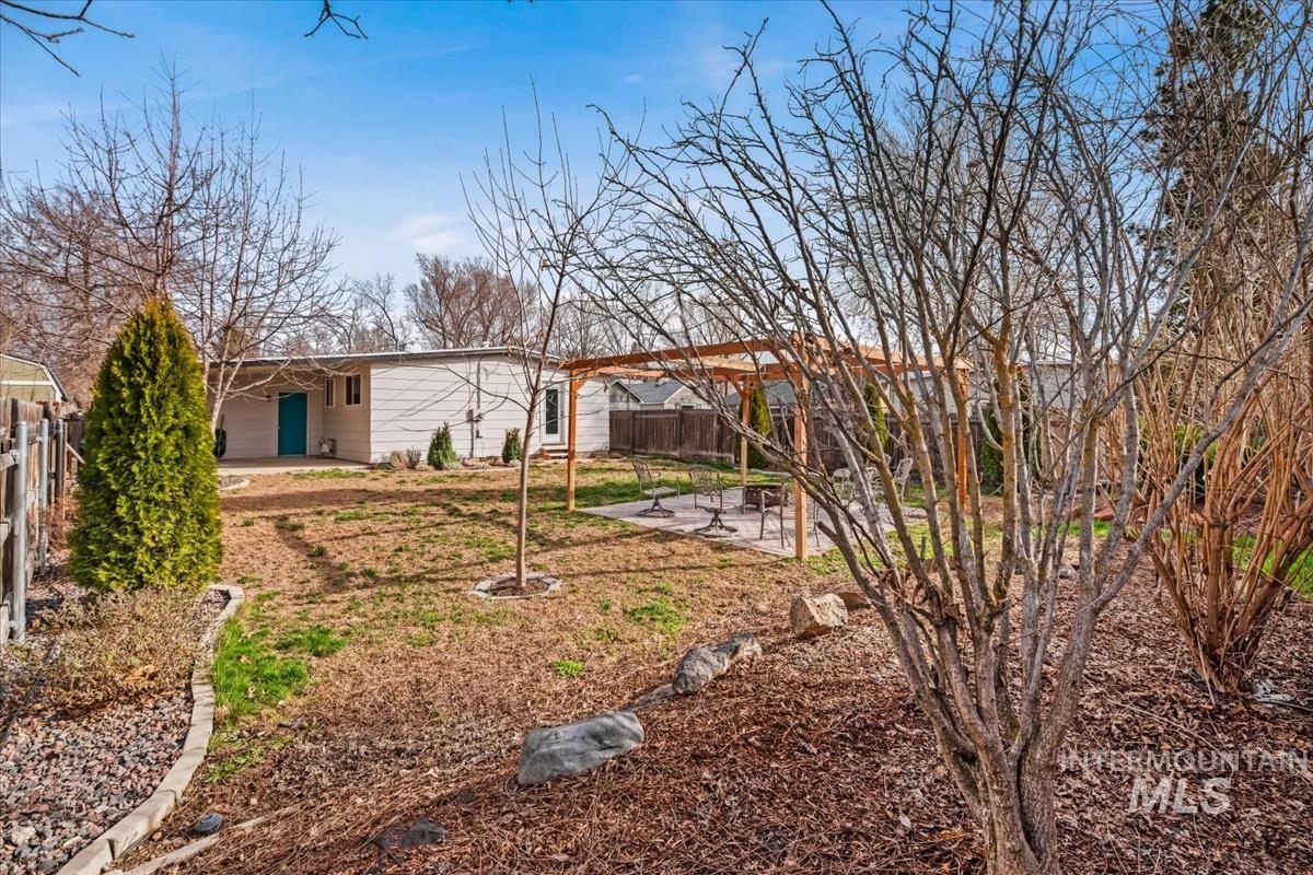 6417 W Everett St, Boise, Idaho 83704, 3 Bedrooms, 1 Bathroom, Residential For Sale, Price $375,000,MLS 98977924