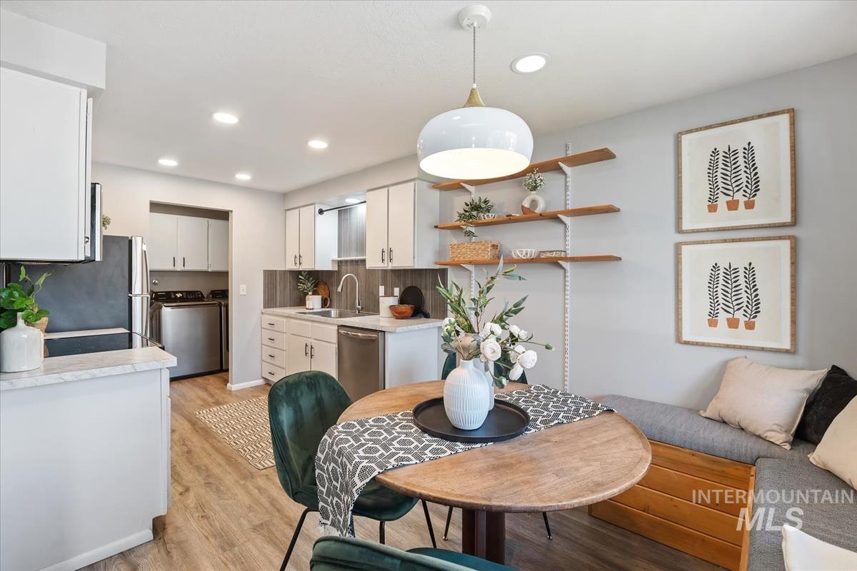 6417 W Everett St, Boise, Idaho 83704, 3 Bedrooms, 1 Bathroom, Residential For Sale, Price $375,000,MLS 98977924