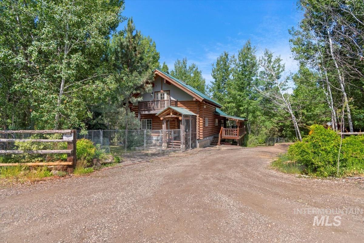 20 Red Fir Dr., Boise, Idaho 83716, 3 Bedrooms, 2 Bathrooms, Residential For Sale, Price $819,000, 98977926