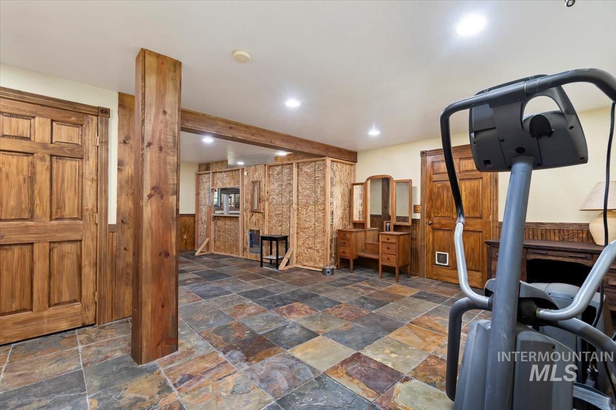 20 Red Fir Dr., Boise, Idaho 83716, 3 Bedrooms, 2 Bathrooms, Residential For Sale, Price $819,000, 98977926