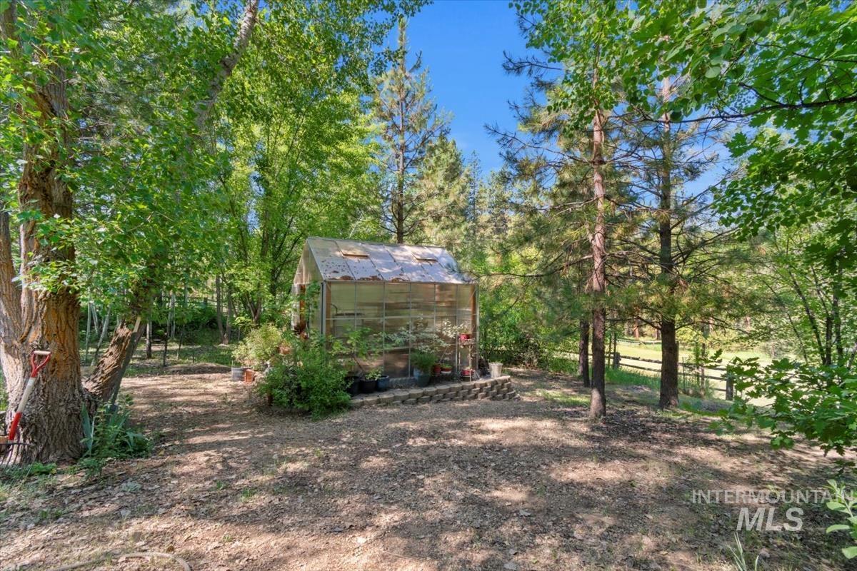 20 Red Fir Dr., Boise, Idaho 83716, 3 Bedrooms, 2 Bathrooms, Residential For Sale, Price $819,000, 98977926