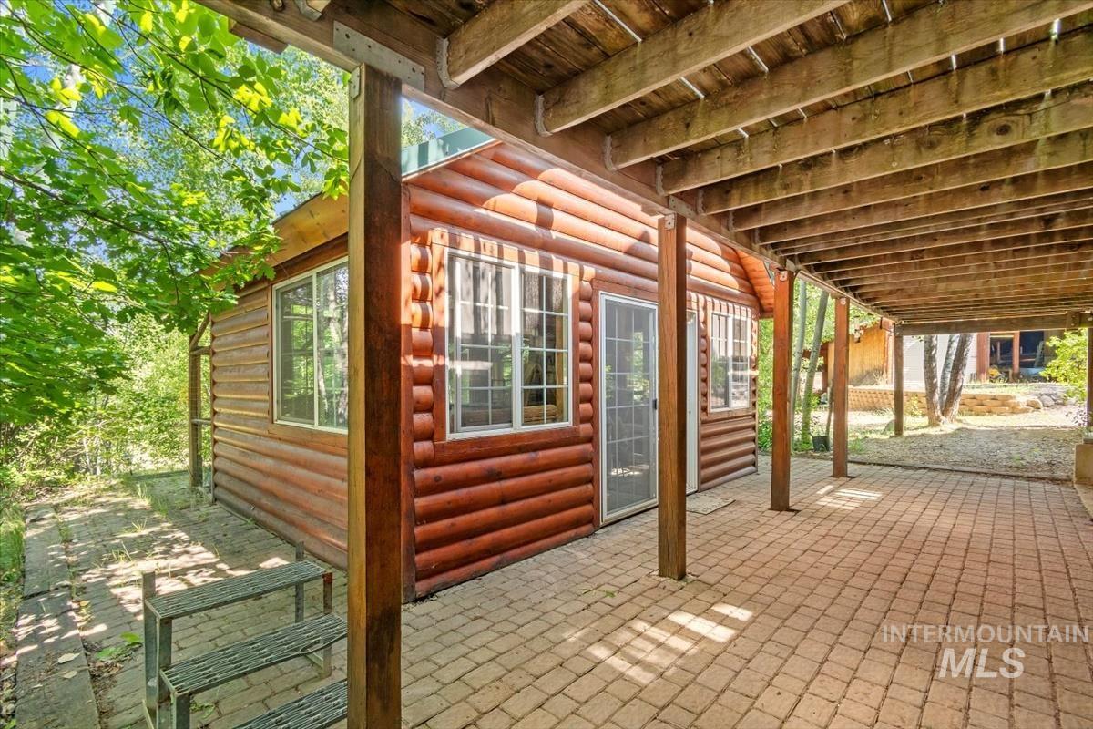 20 Red Fir Dr., Boise, Idaho 83716, 3 Bedrooms, 2 Bathrooms, Residential For Sale, Price $819,000, 98977926