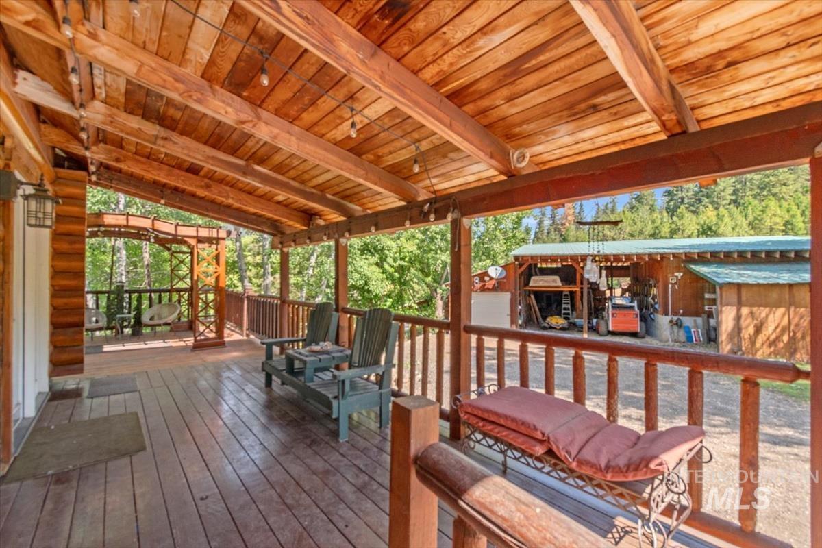 20 Red Fir Dr., Boise, Idaho 83716, 3 Bedrooms, 2 Bathrooms, Residential For Sale, Price $819,000, 98977926