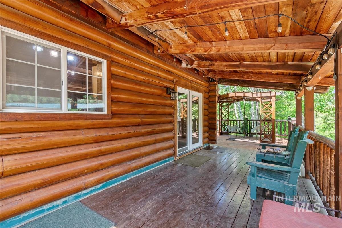 20 Red Fir Dr., Boise, Idaho 83716, 3 Bedrooms, 2 Bathrooms, Residential For Sale, Price $819,000, 98977926