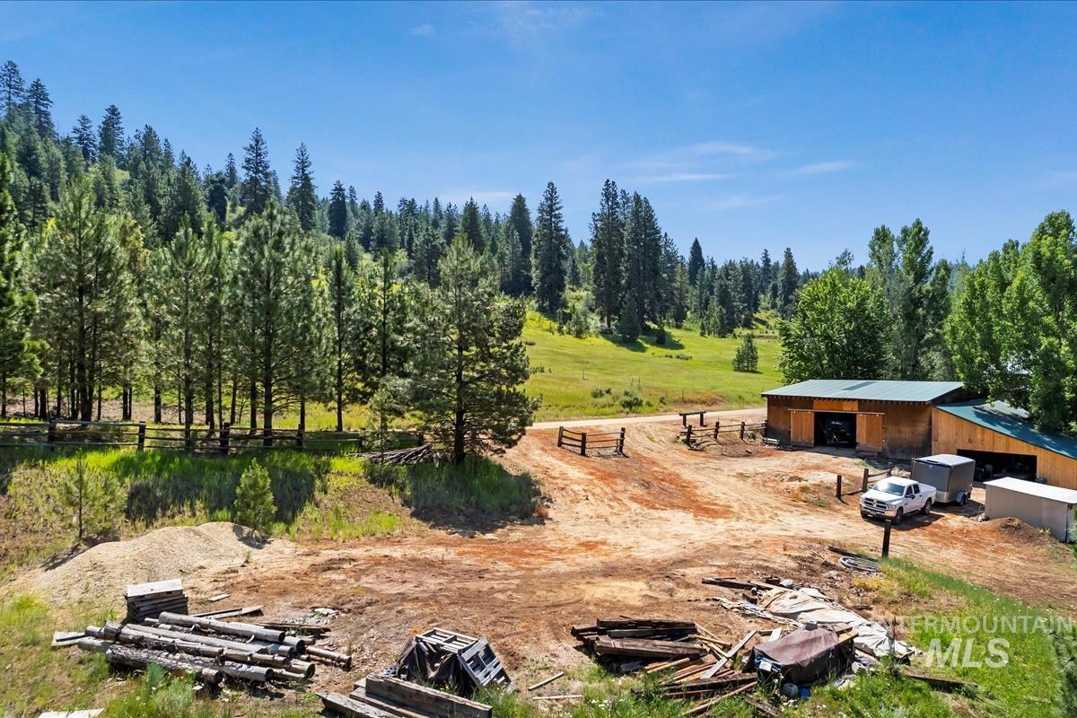 20 Red Fir Dr., Boise, Idaho 83716, 3 Bedrooms, 2 Bathrooms, Residential For Sale, Price $819,000, 98977926