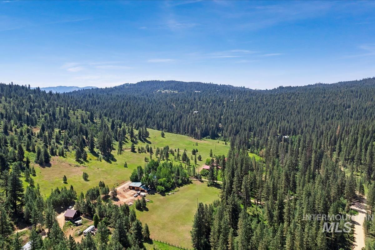 20 Red Fir Dr., Boise, Idaho 83716, 3 Bedrooms, 2 Bathrooms, Residential For Sale, Price $819,000, 98977926