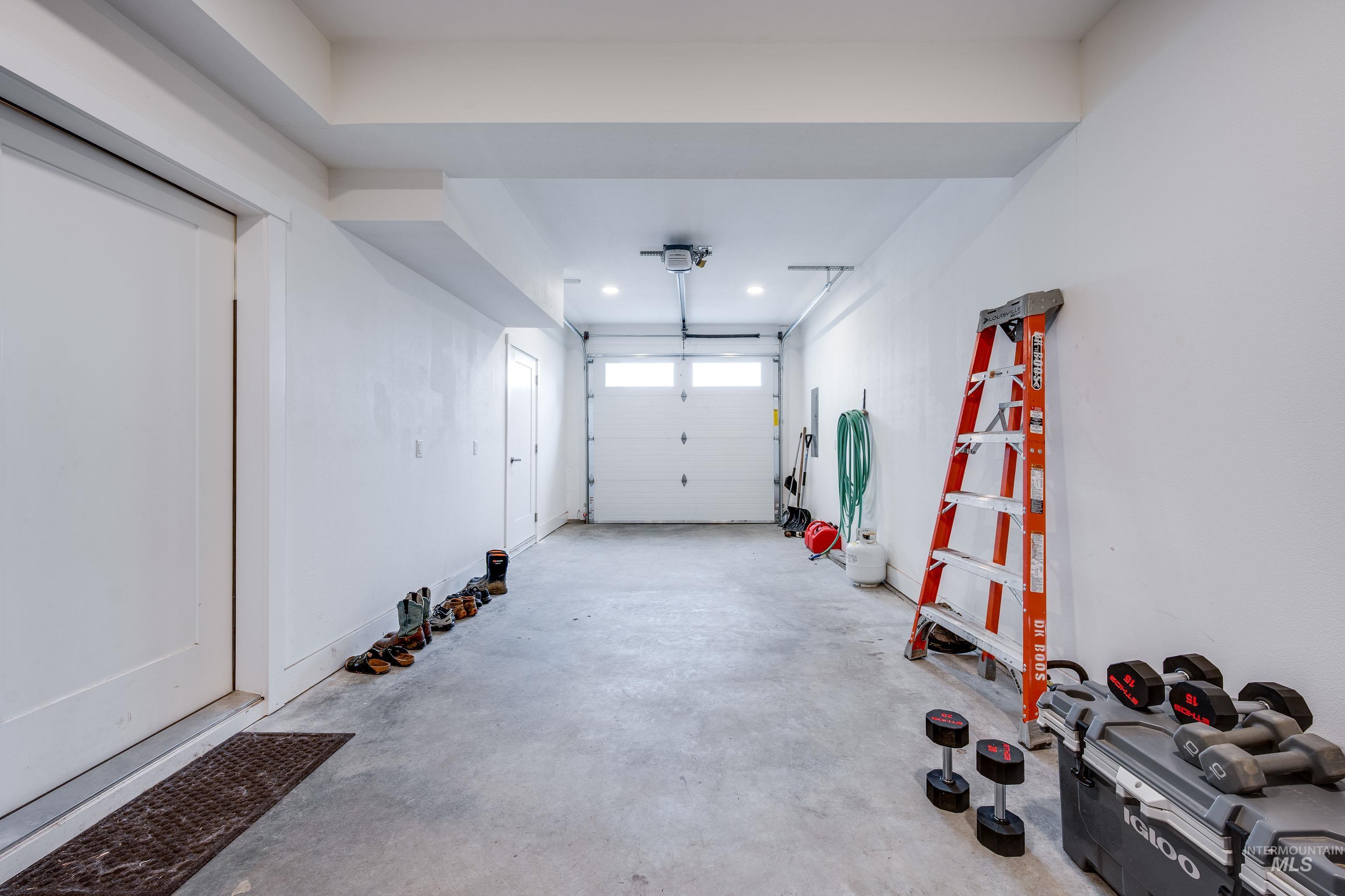 1627 E Third St, Moscow, Idaho 83843, 4 Bedrooms, 3 Bathrooms, Residential For Sale, Price $467,000, 98977927