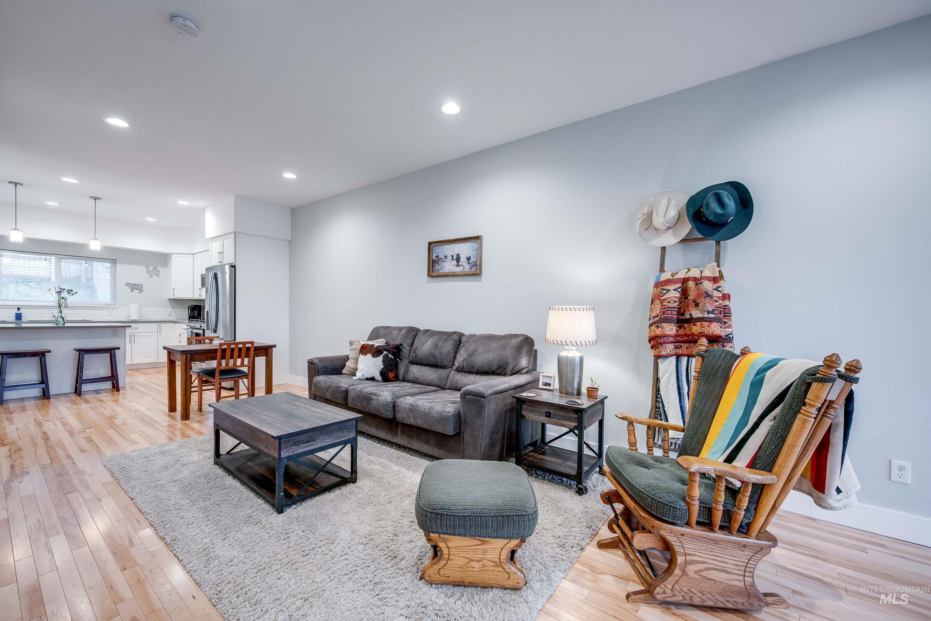 1627 E Third St, Moscow, Idaho 83843, 4 Bedrooms, 3 Bathrooms, Residential For Sale, Price $467,000, 98977927