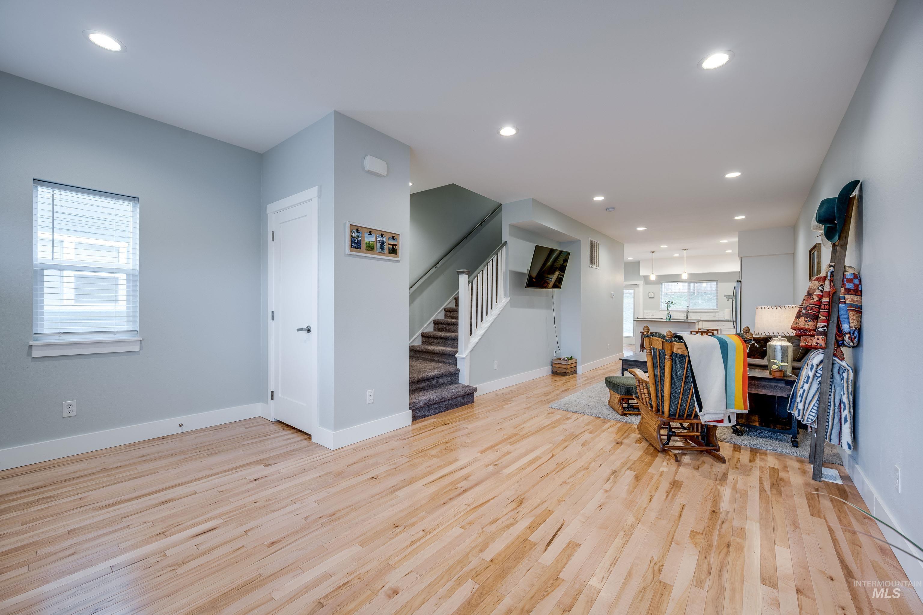 1627 E Third St, Moscow, Idaho 83843, 4 Bedrooms, 3 Bathrooms, Residential For Sale, Price $467,000, 98977927