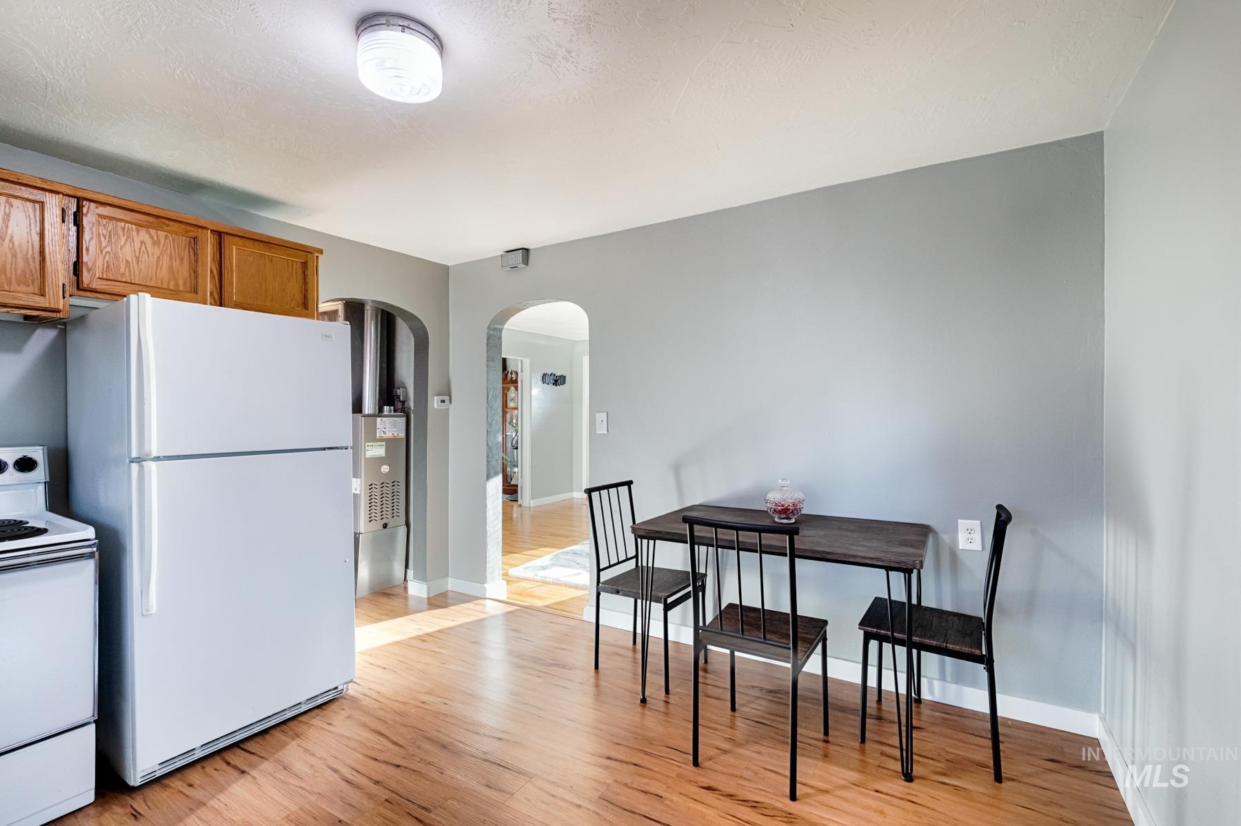 2624 College Ave, Caldwell, Idaho 83605, 2 Bedrooms, 1 Bathroom, Residential For Sale, Price $365,000,MLS 98977929